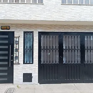 Homestay Room's El Dorado Bogota
