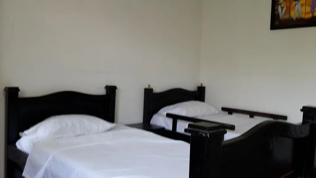 Hotel Media Luna Санта-Марта